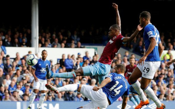 Image for Collymore praises West Ham duo